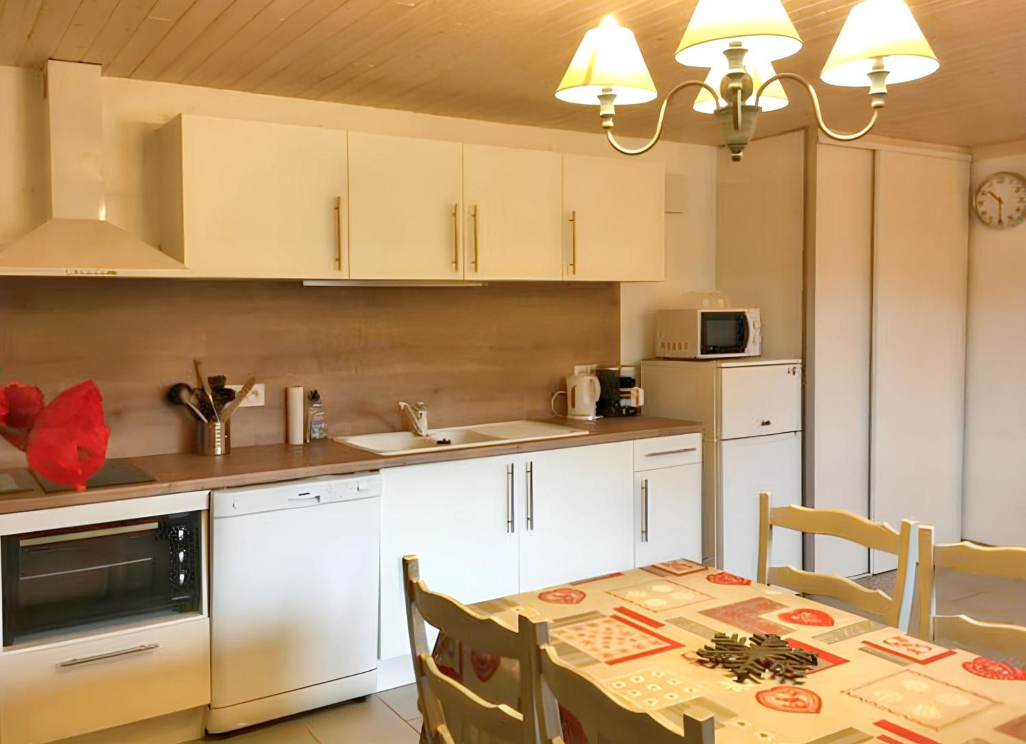 Appartement Cosy A Cornimont 30 M² Avec Terrasse Et Vue Montagne Экстерьер фото